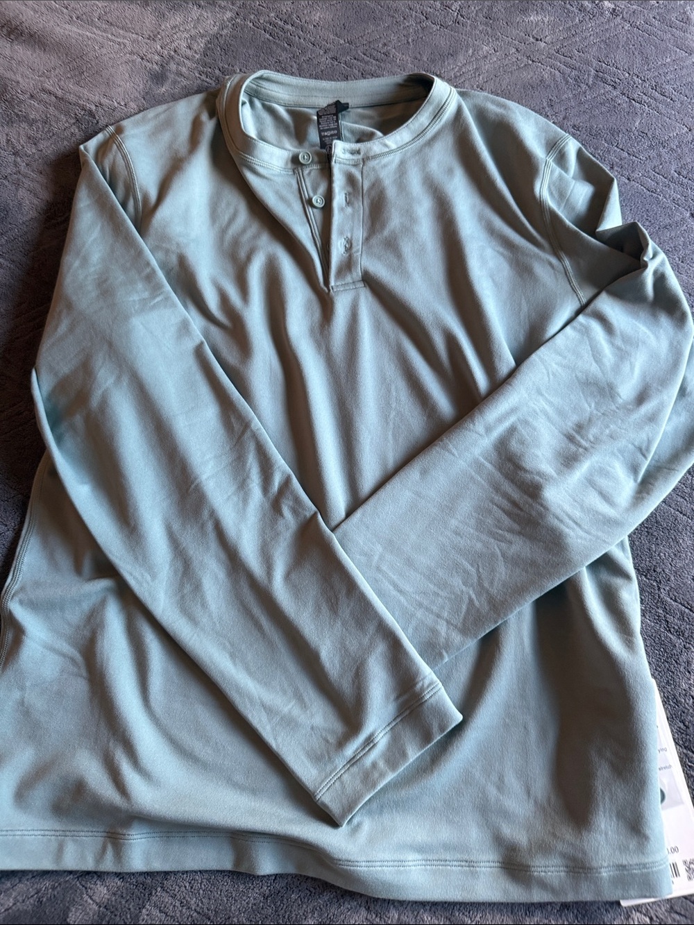 Men's Long-Sleeve Henley Shirt - Light Sage Soft Jersey (mint)